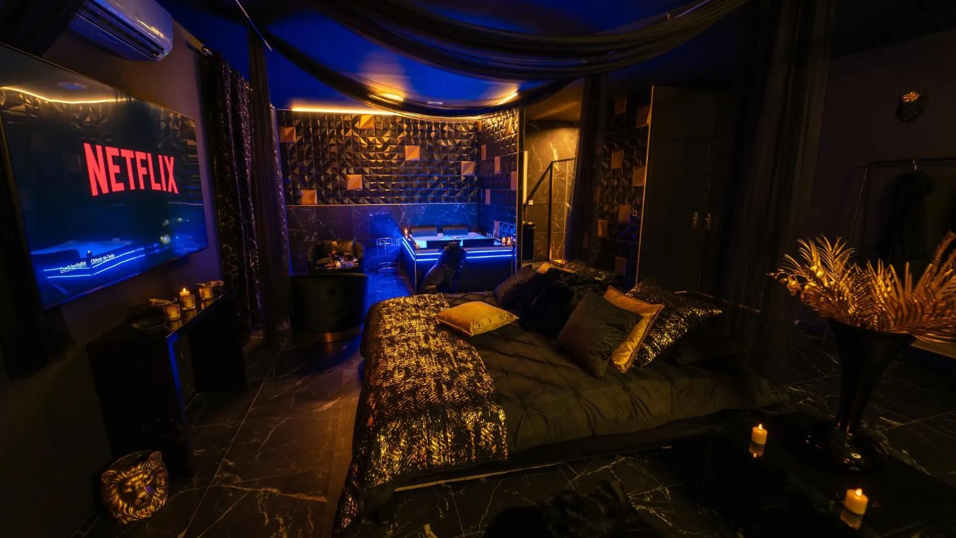 Maloveroom location